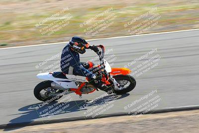 media/Feb-05-2023-Classic Track Day (Sun) [[c35aca4a42]]/Group 2/session 1 turn 9/